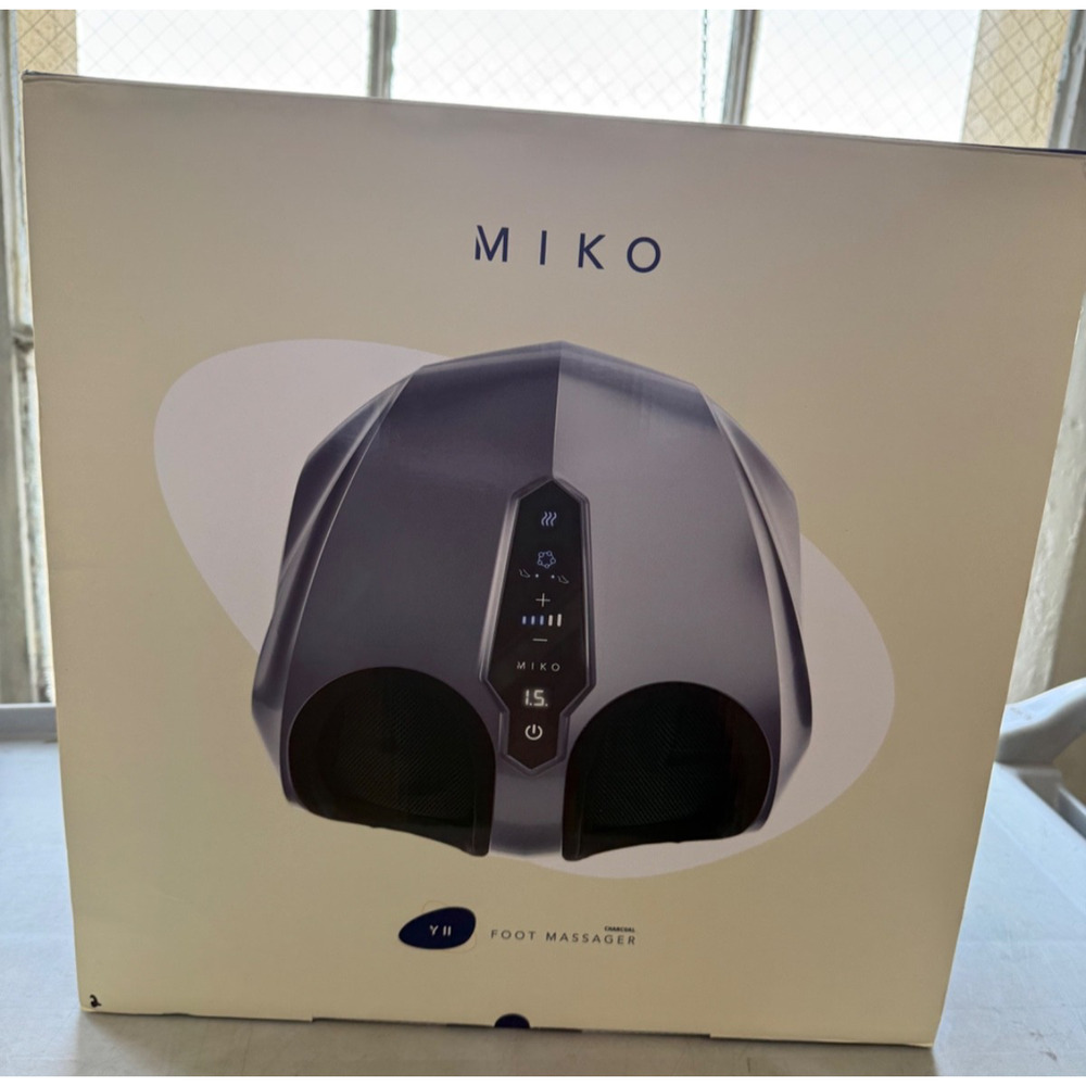 MIKO Y11 Foot Massager Shiatsu Heat Compression Black w/ Charger Open Box